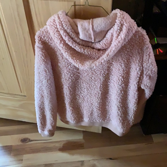 Softest Pink Sherpa Hoodie Sz S Love Tree EUC - Picture 7 of 7